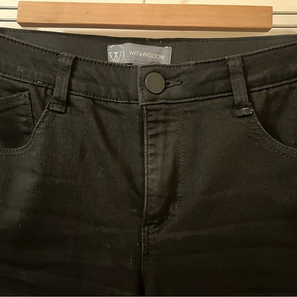 Wit & Wisdom • Sawyer Mid-Rise Straight Leg Jeans • Women’s 10 • Black - Picture 2 of 11